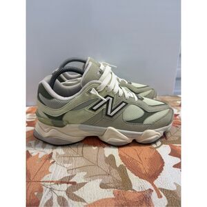 New Balance Green and Cream Athletic Shoes